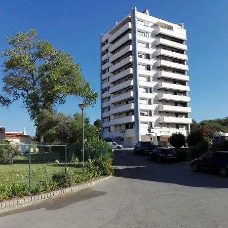 Apartamento Apartment *